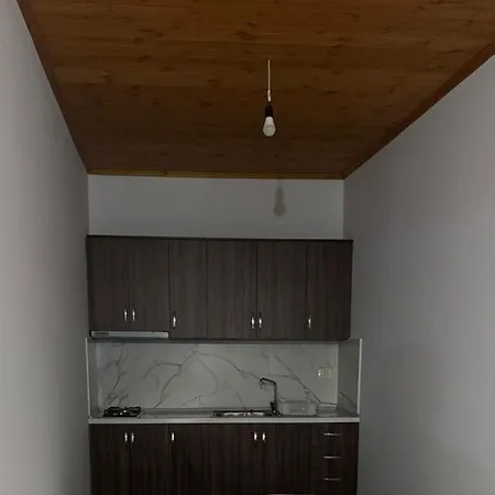 D&h Hotel Wlora